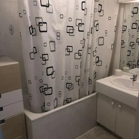 T2 Cosy Quartier Garibaldi Climatise * ليون