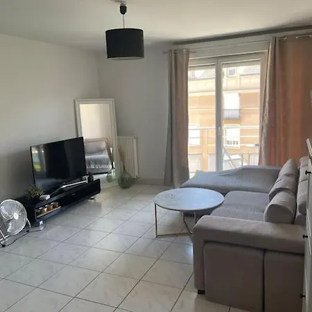 شقة T2 Cosy Quartier Garibaldi Climatise ليون